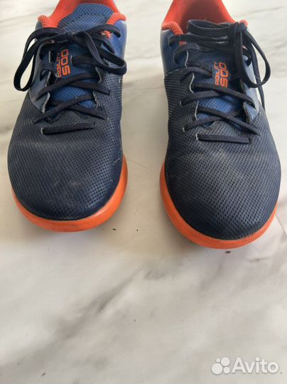 Бутсы футбольные для улицы декатлон kipsta