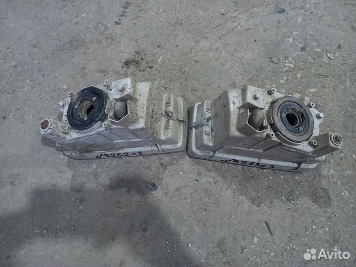 Птф передний левый Toyota Land Cruiser 1998-2007