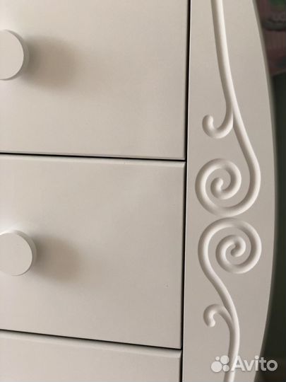 Продам Комод Можга Бабочка белый с настилом