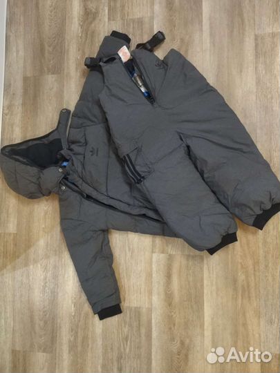 Спортивный костюм adidas (комбинезон+куртка),р 104