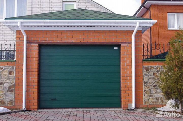 Гаражные ворота секционные