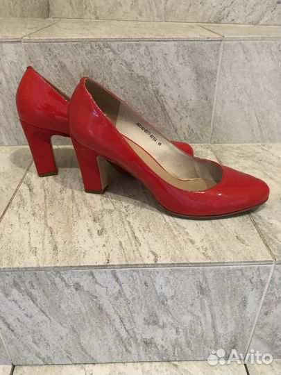 Туфли женские