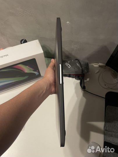 MacBook pro 13 2020 m1 8gb 256gb