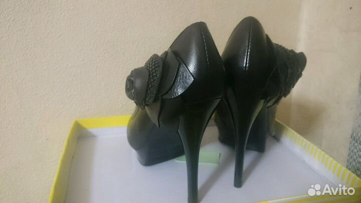 Ботильоны новые, 36 размер, натур. кожа