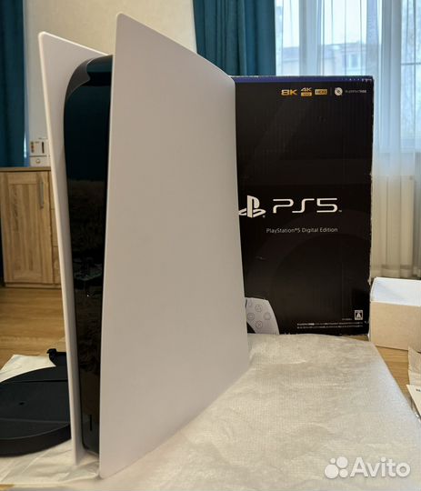 Sony PlayStation 5 Digital Edition PS 5 новая