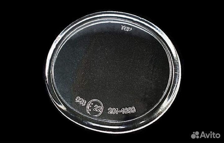 Стекло туманки Toyota Caldina ZT24 02-07 левое