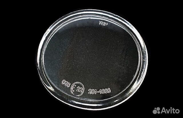 Стекло туманки Toyota Caldina ZT24 02-07 левое