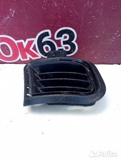 Накладка бампера правая Honda Accord