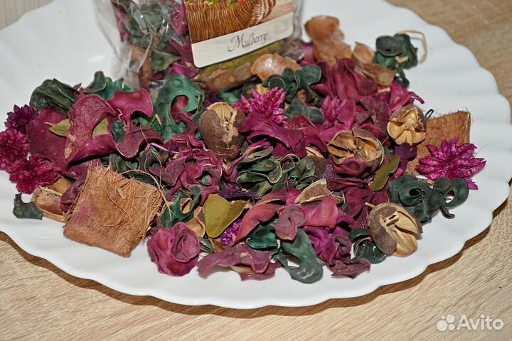 Для творчества: сухоцветы, шишки и прочее