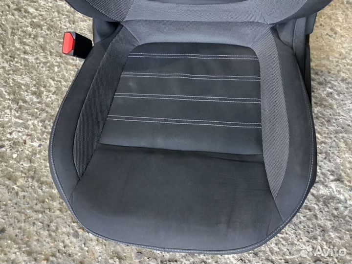 Сиденье переднее левое Renault Arkana пробег 46