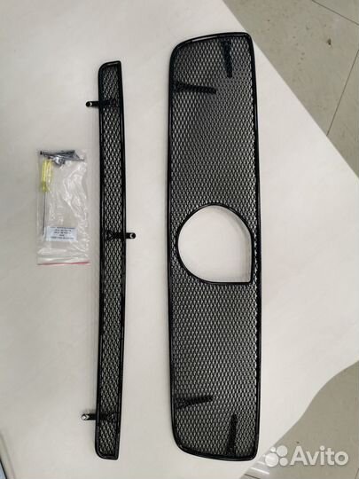 Защита радиатора Volvo хс90 2009-2014 верх