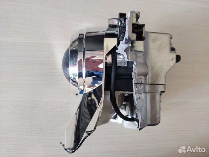 Линза LED Toyota Aqua