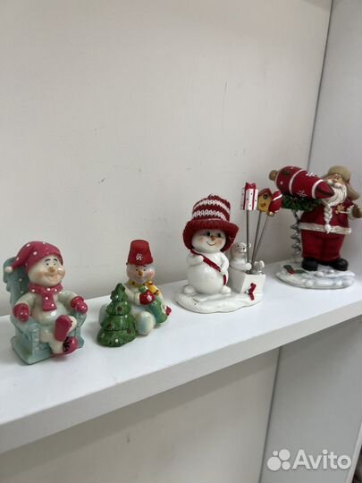 Новогодняя коллекция посуды и предметов интерьера