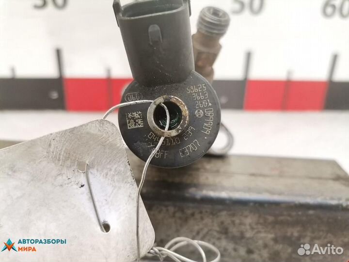 Форсунка Peugeot 307 2005 1980H2