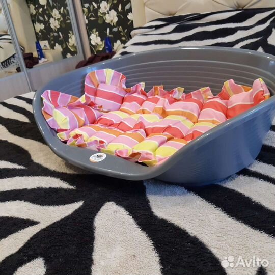 Лежанка для собак