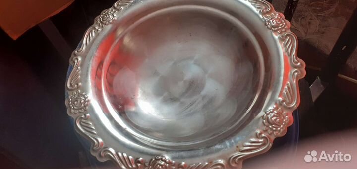 Посуда фарфоровая