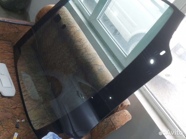 Стекло лобовое для citroen c4