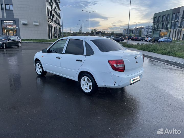 LADA Granta 1.6 МТ, 2013, 119 000 км