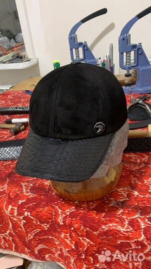 Кепки Питон Замша