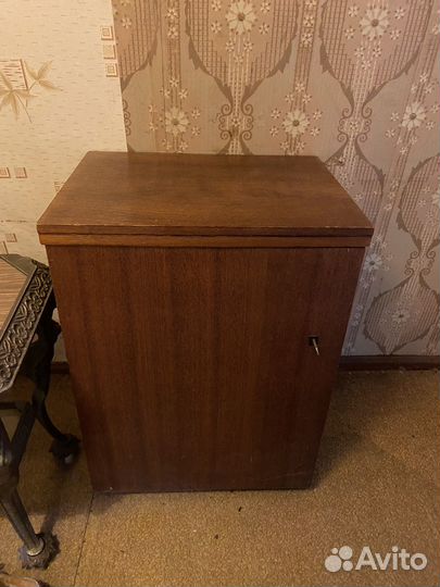 Швейная машинка