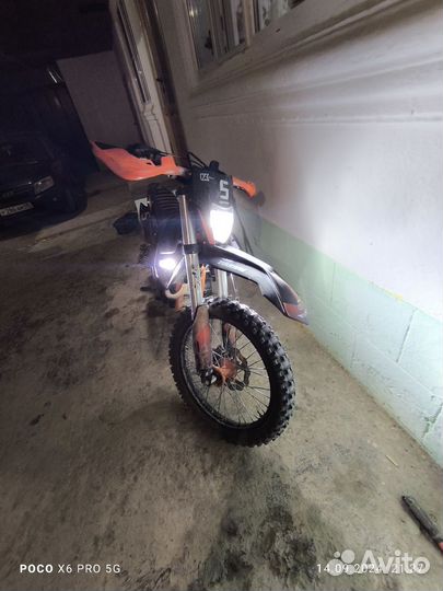 Мотоцикл Зумов 250 кубов