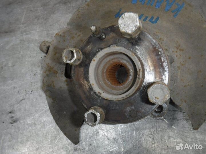 Кулак передний правый Лада Калина 21114 2007