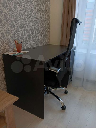 2-к. квартира, 53 м², 4/10 эт.