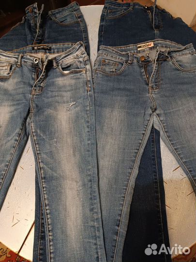Джинсы