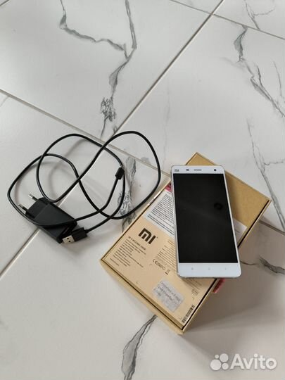 Xiaomi Mi 4, 3/16 ГБ