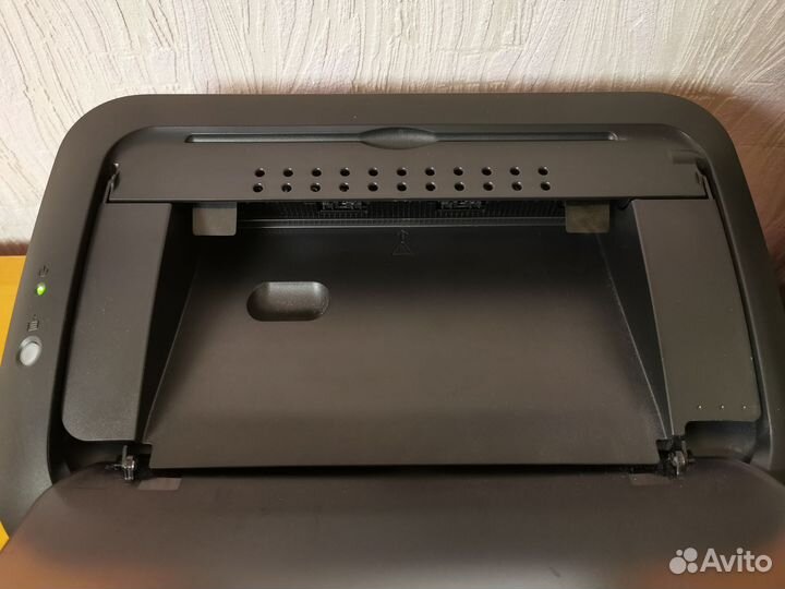 Лазерный принтер Canon 6020b новый картридж