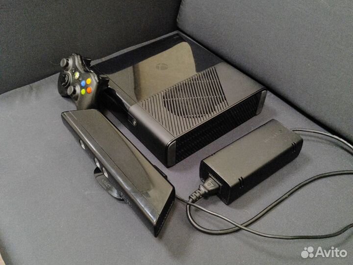 Xbox 360E 320гб+kinect freeboot