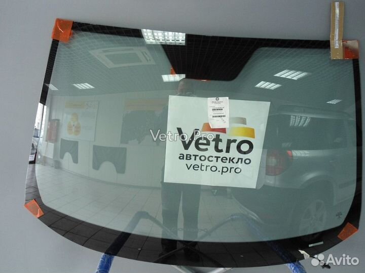 Лобовое стекло range rover sport оригинал OEM