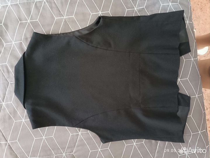 Костюм школьный для девочки 128