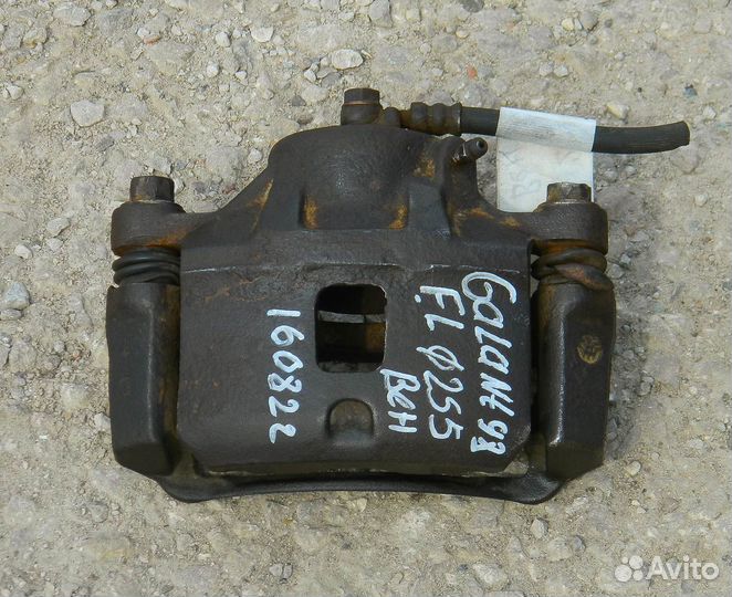 Суппорт передний левый Mitsubishi Galant 8 2.4