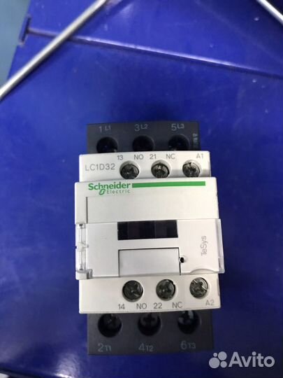 Schneider Electric CAD50q7