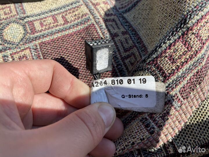 Левое зеркало mercedes