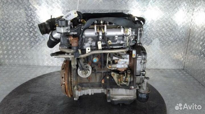 Двигатель YD22DDTi Nissan Almera Tino 2.2 Без МКПП