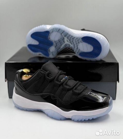 Nike air jordan 11 retro low