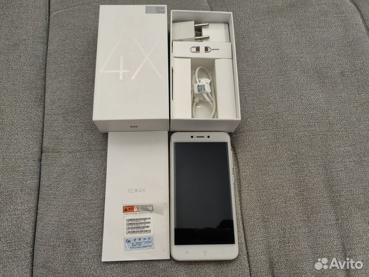 Xiaomi Redmi 4X, 3/32 ГБ