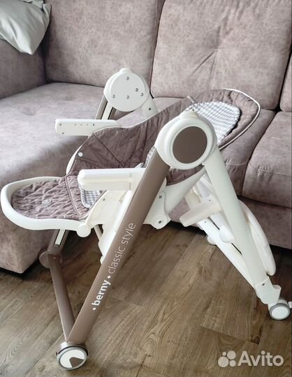 Стульчик для кормления 