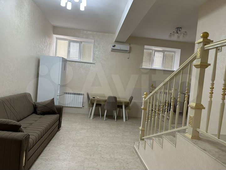 1-к. квартира, 68 м², 1/3 эт.