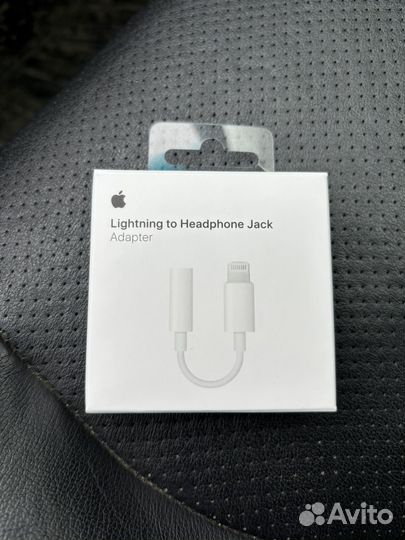 Переходник Apple Lightning to 3.5 mm Headphone