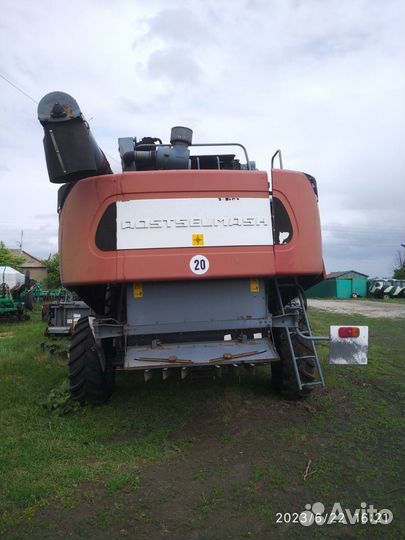 Комбайн Ростсельмаш Acros 530, 2010