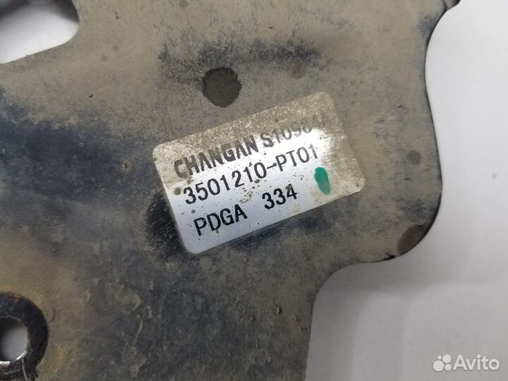 Кожух тормозного диска передний правый