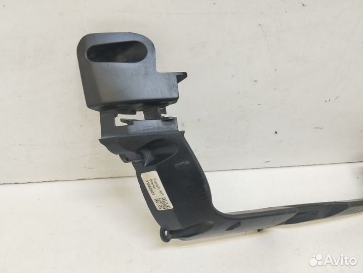 Кронштейн птф передний правый Volvo Xc90 2 2019