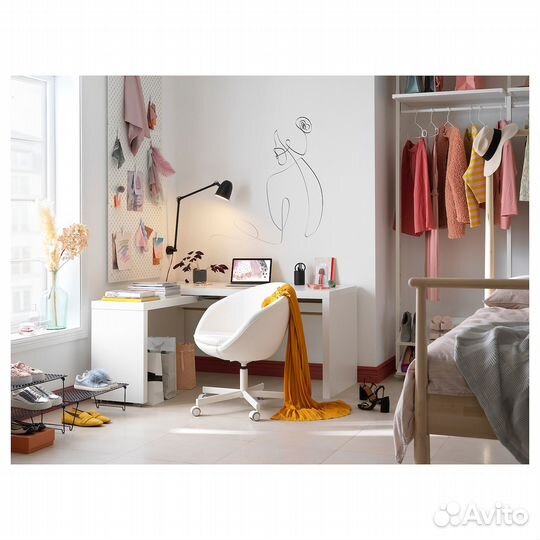 Skruvsta Рабочий стул Исан белый IKEA 504.029.95