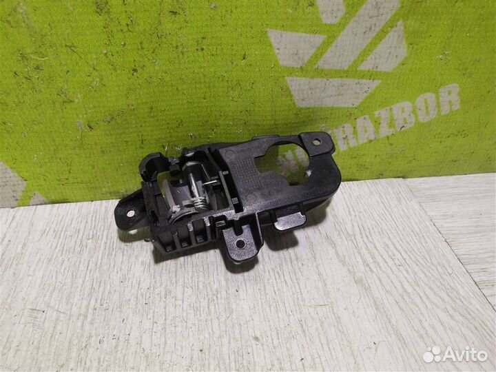 Ручка двери внутренняя правая Хендай i30 12-17