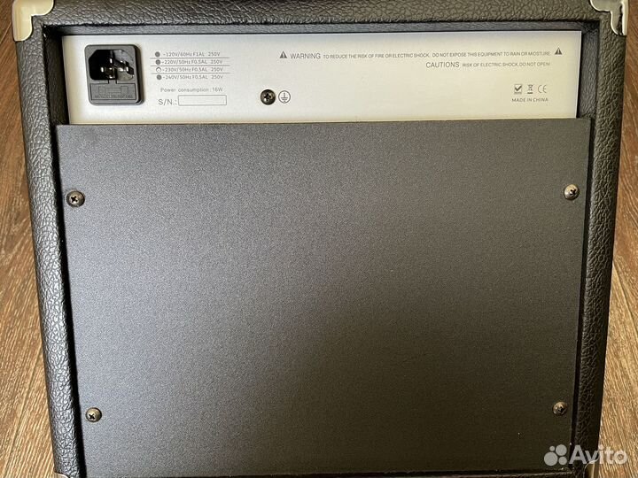 E-Wave PAN15 комбоусилитель для электрогитары