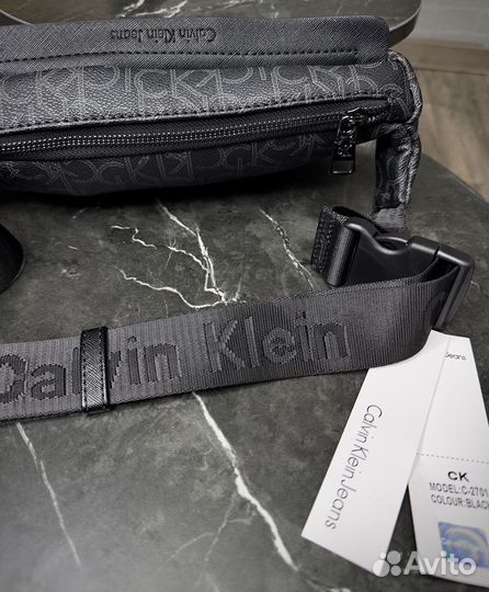 Сумка бананка Calvin Klein