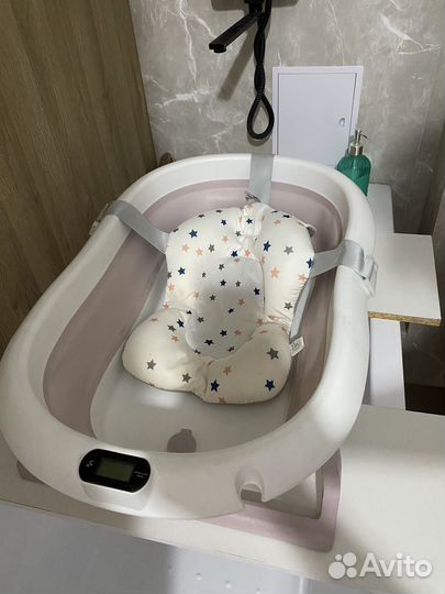 Ванночка для купания новорожденного